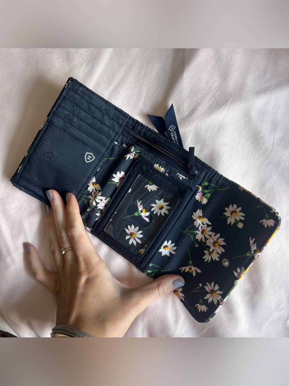 Vera Bradley Bag & Wallet Set – Sunflower Floral Print - Picture 8 of 8